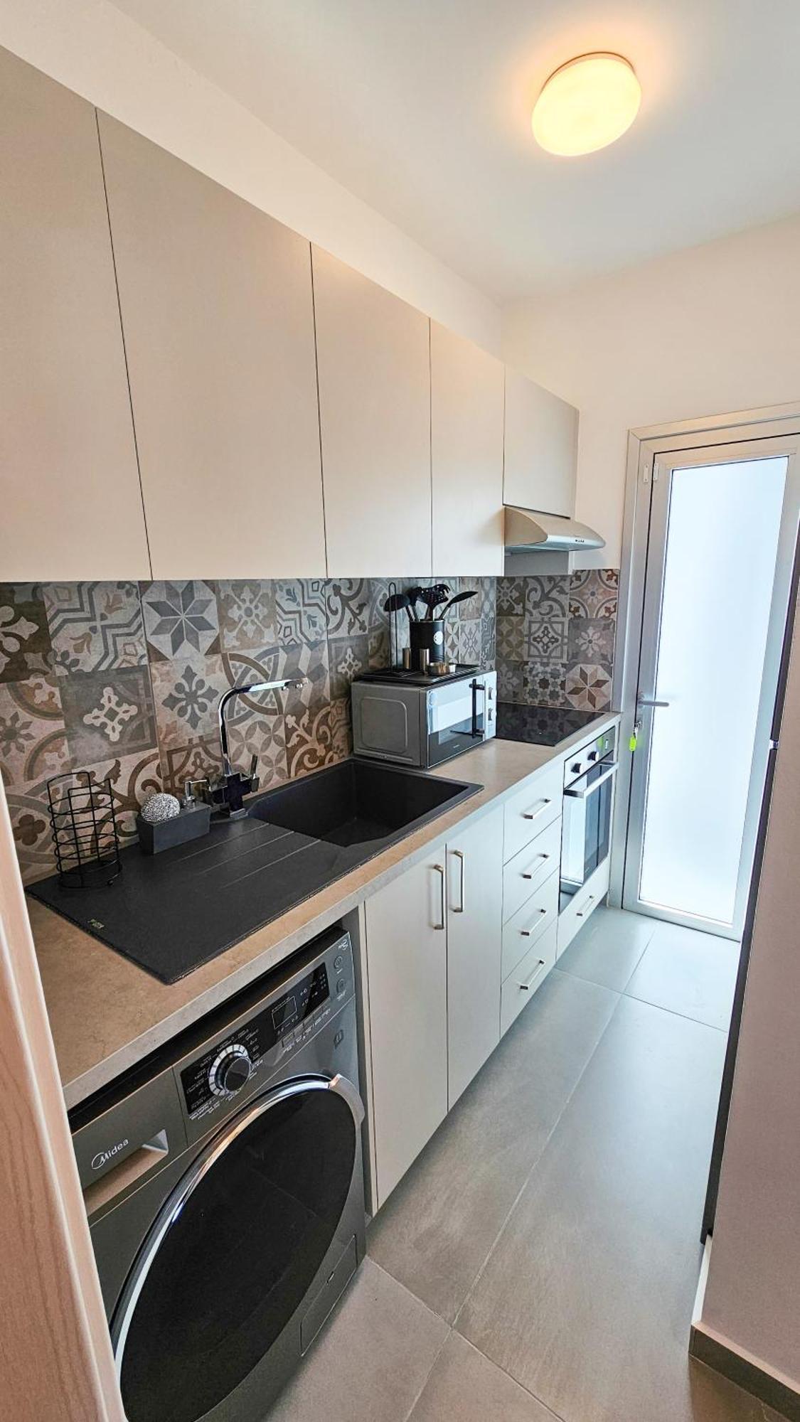 Sealife Citycenter Residences Larnaca Dış mekan fotoğraf